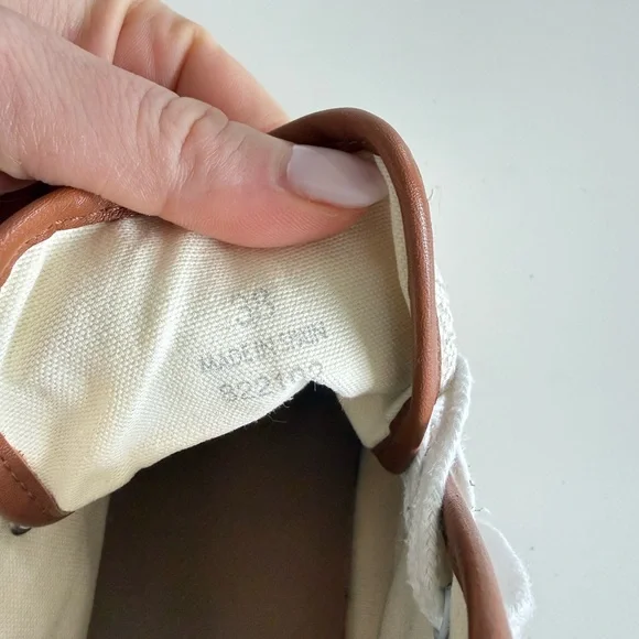 Loewe High-Top Sneakers - Picture 5 of 6